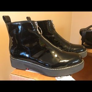 Zara Flat zip ankle boot size 7.5/38